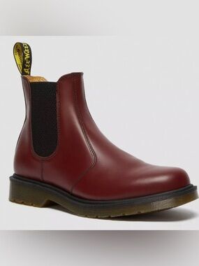 Dr. Martens 2976 Chelsea Boots In Dark Cherry Size US M7